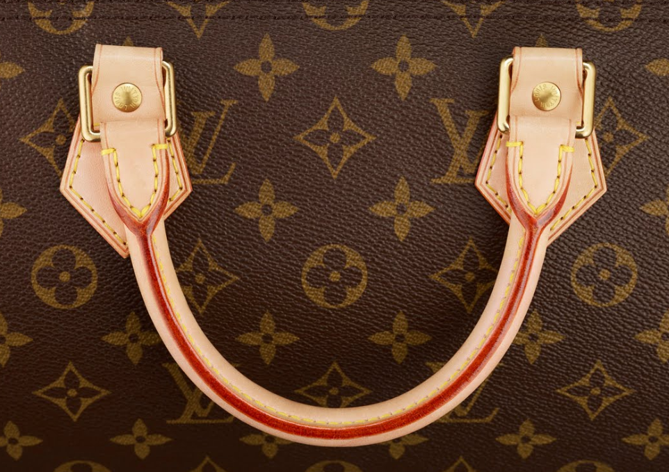 Le follie di Louis Vuitton: dalla borsa da un milione di dollari a quella  microscopica